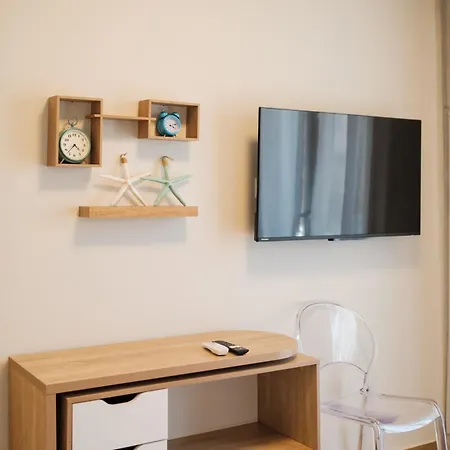 Chic Corfu Town By Marietta Apartment *