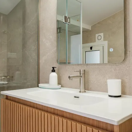 Chic Corfu Town By Marietta Apartment *