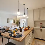 Apartment Chic Corfu Town By Marietta *