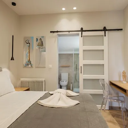 Chic Corfu Town By Marietta アパート コルフ島