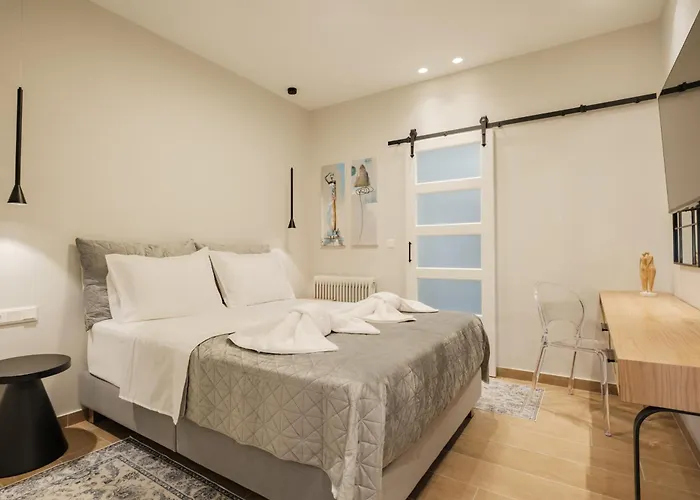 Chic Corfu Town By Marietta Apartament *