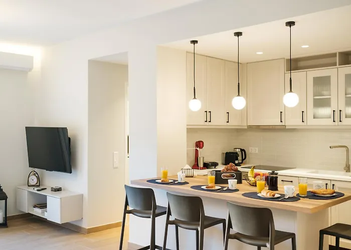 Chic Corfu Town By Marietta Apartmán *